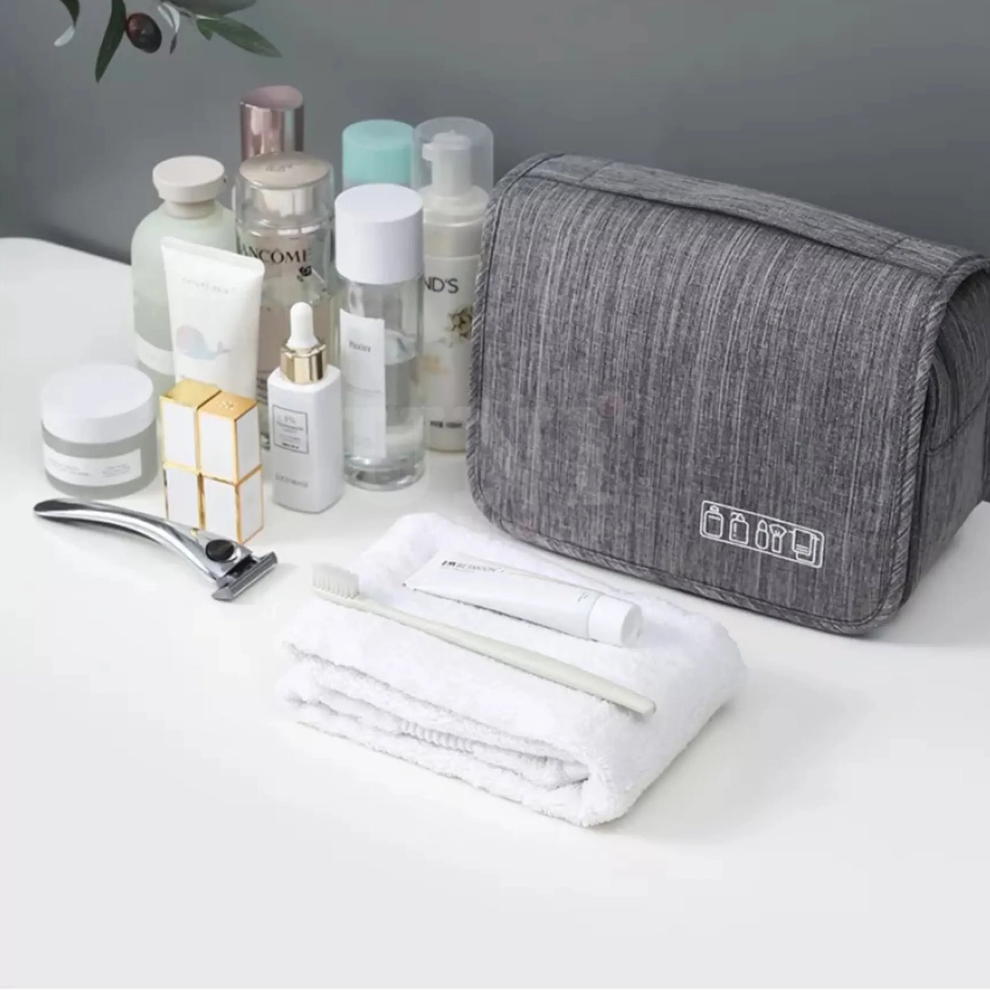 Necessaire de Viagem Organizadora Impermeável com Gancho - TravelCharm™
