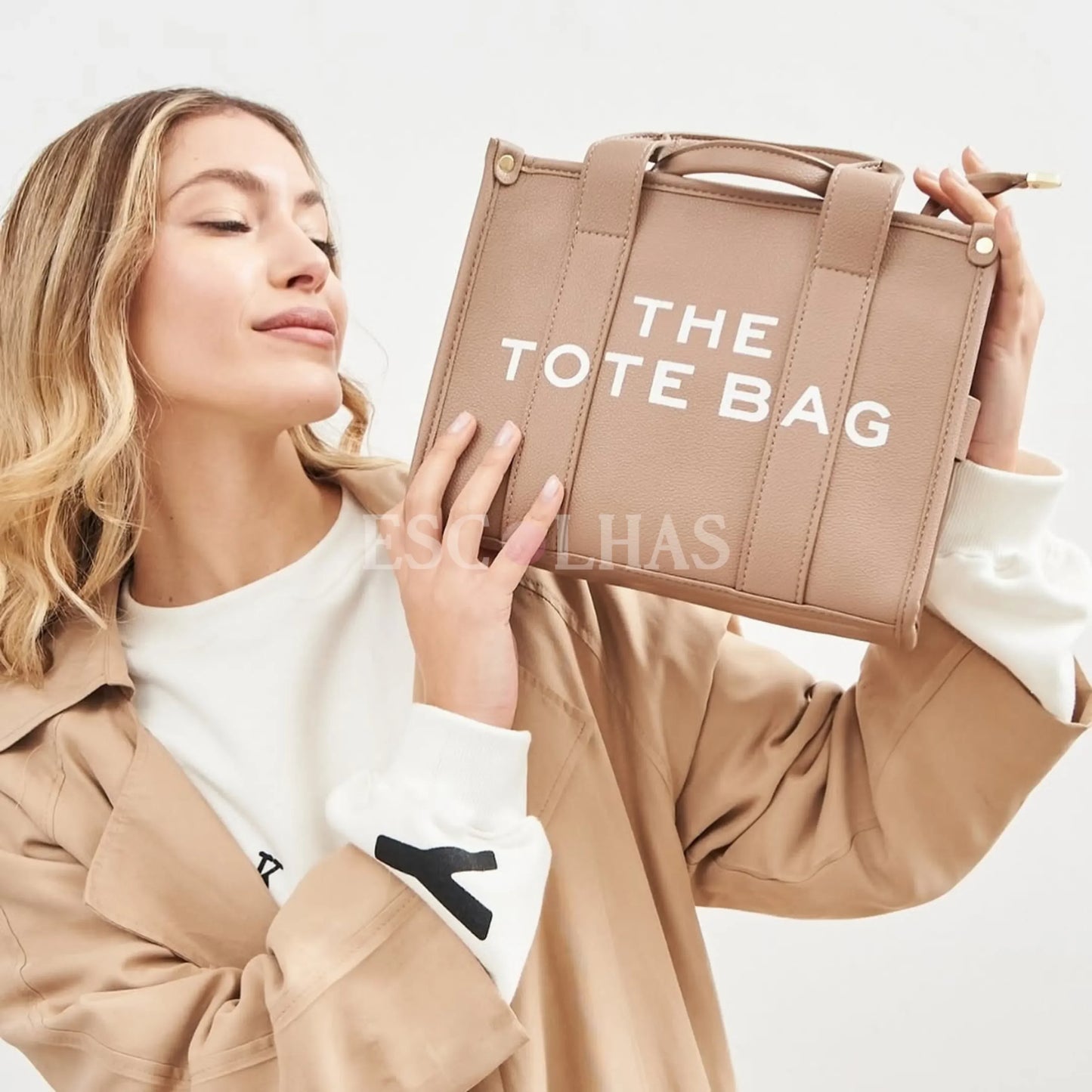 Bolsa Tote Feminina de Viagem e Trabalho em Couro 35L - TheTote™