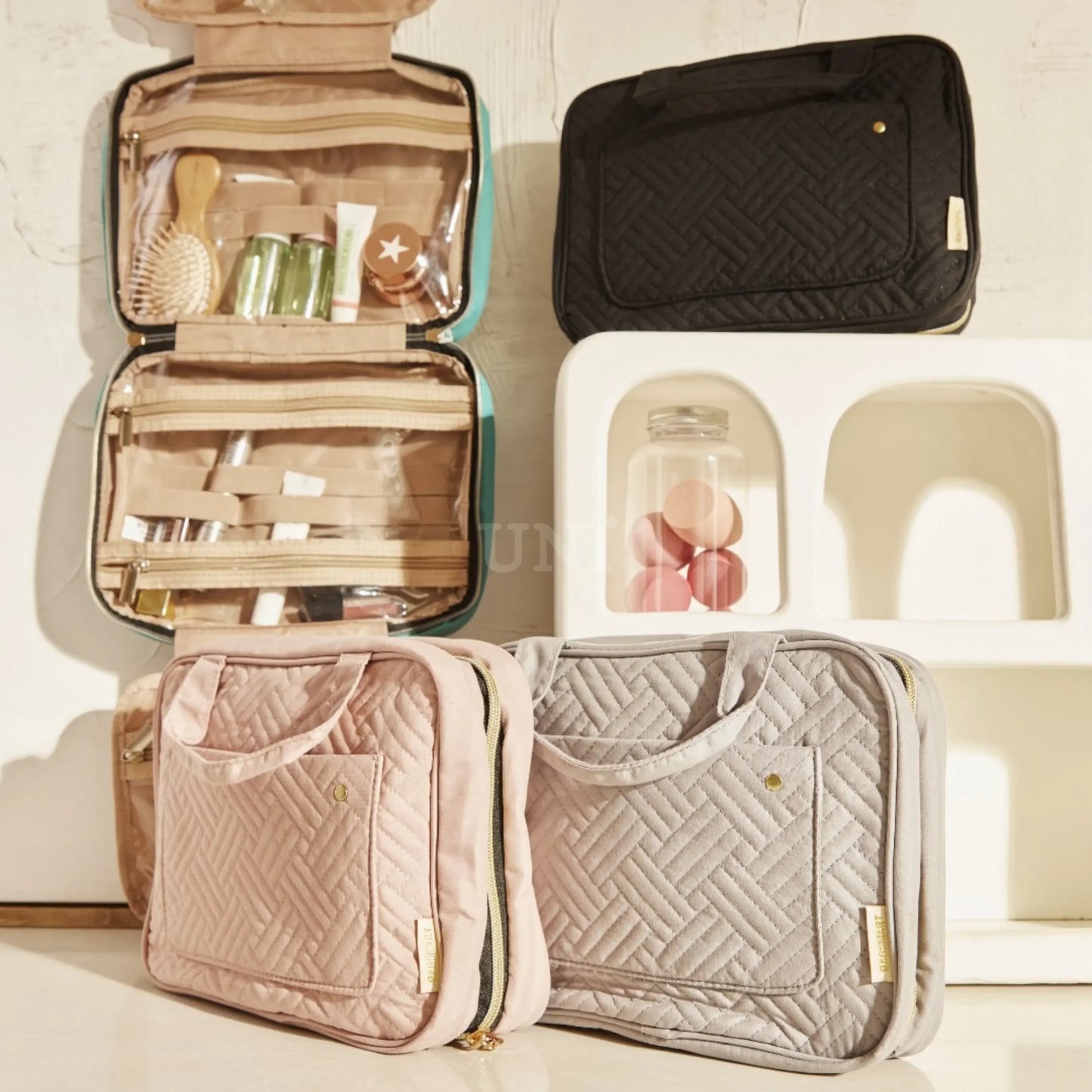 Necessaire de Viagem Dobrável com Gancho Metálico BeautyVoyage™ LITE