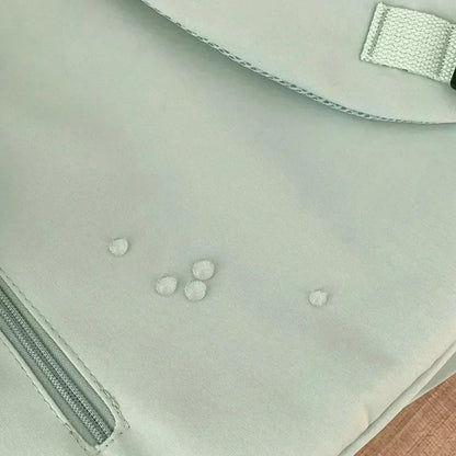 Mochila Feminina Impermeável em Nylon para Notebook 35L - UrsePolly
