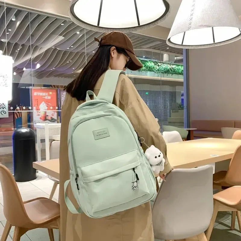 Mochila Feminina Impermeável em Nylon para Notebook 35L - UrsePolly