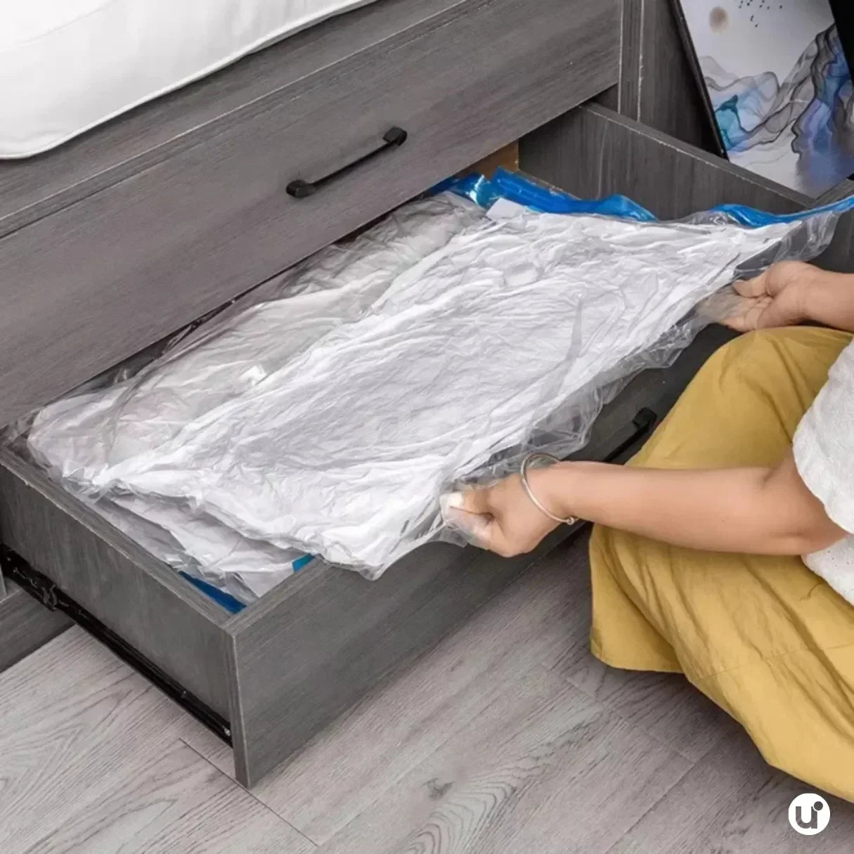 Kit Saco a Vácuo para Roupas com Bomba - Viagem e Armário