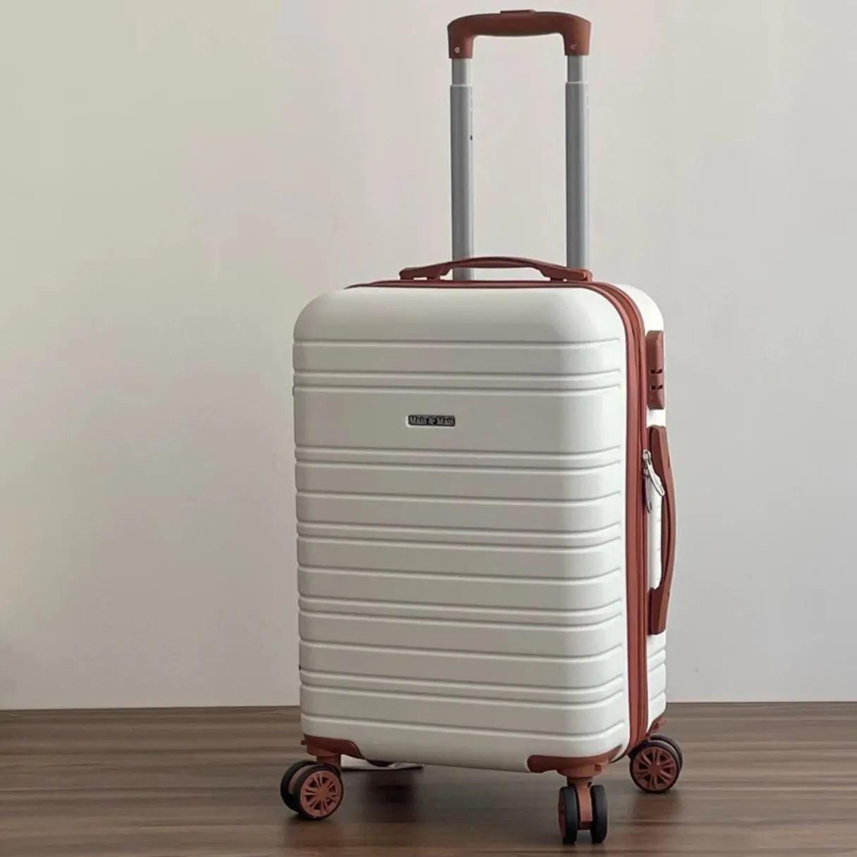 Mala de Bordo 10kg Rígida Expansível 360° - Novatech®