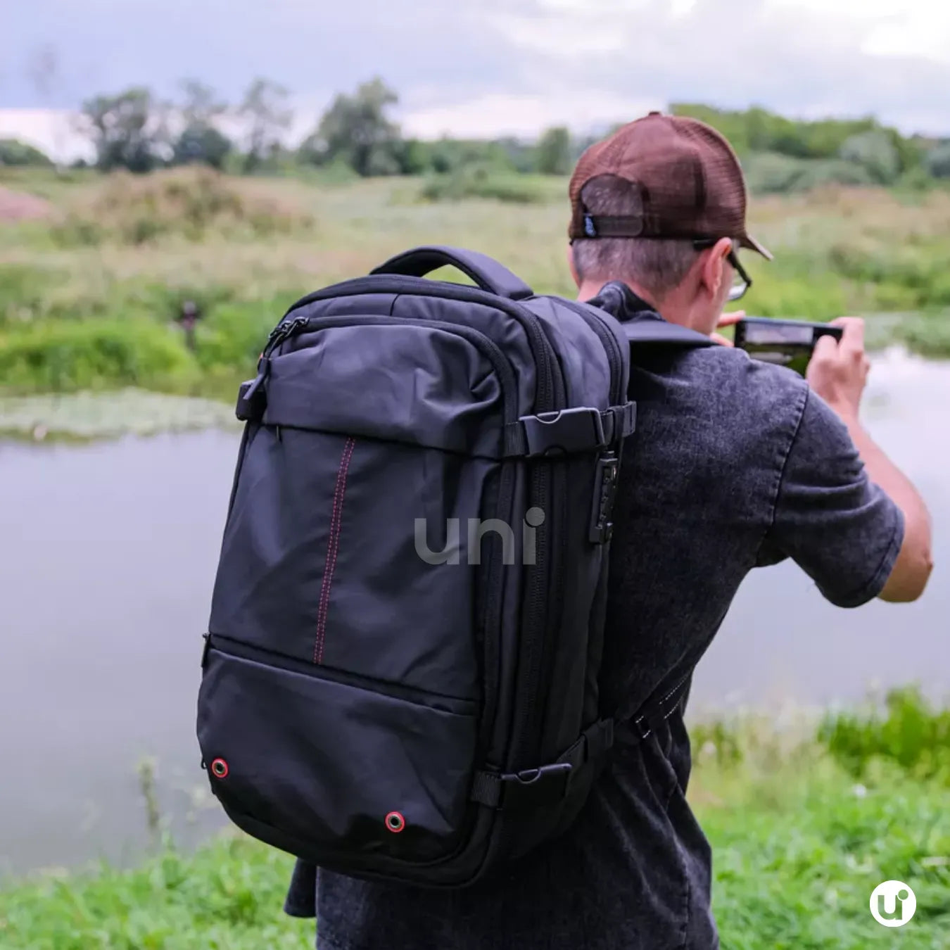 Mochila de Viagem com Compressão a Vácuo Impermeável 60L - AirBag Pack™